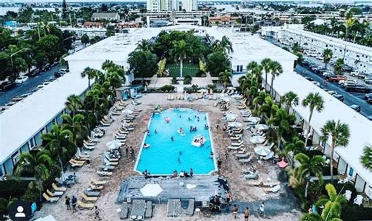 The Postcard Inn | Old Stamp Collecting Guide: Discover, Value & Preserve Vintage Stamps